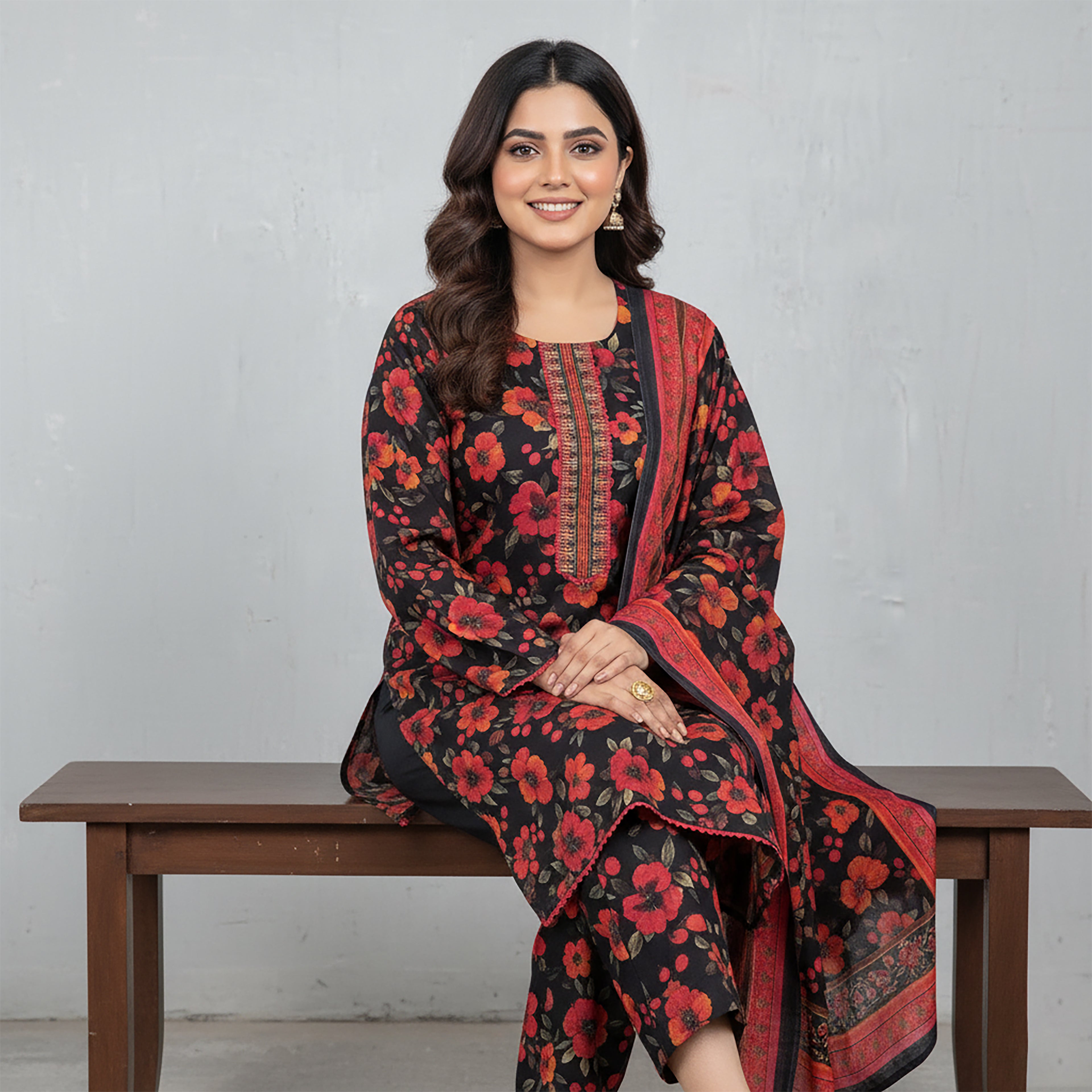 Gulnaar Noir - 3-piece Stitched Print+ Embroidery